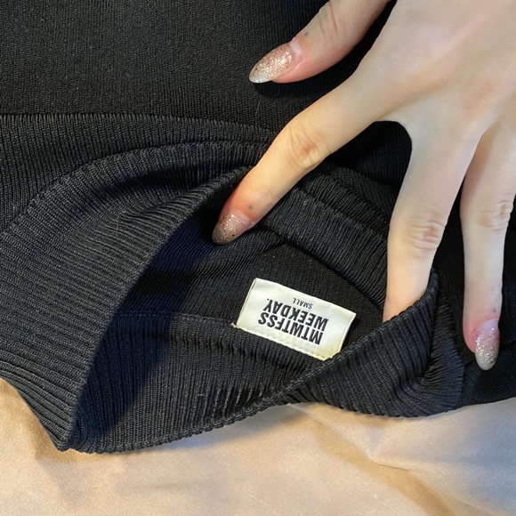 Weekday High Neck Top - Picture 2 of 3